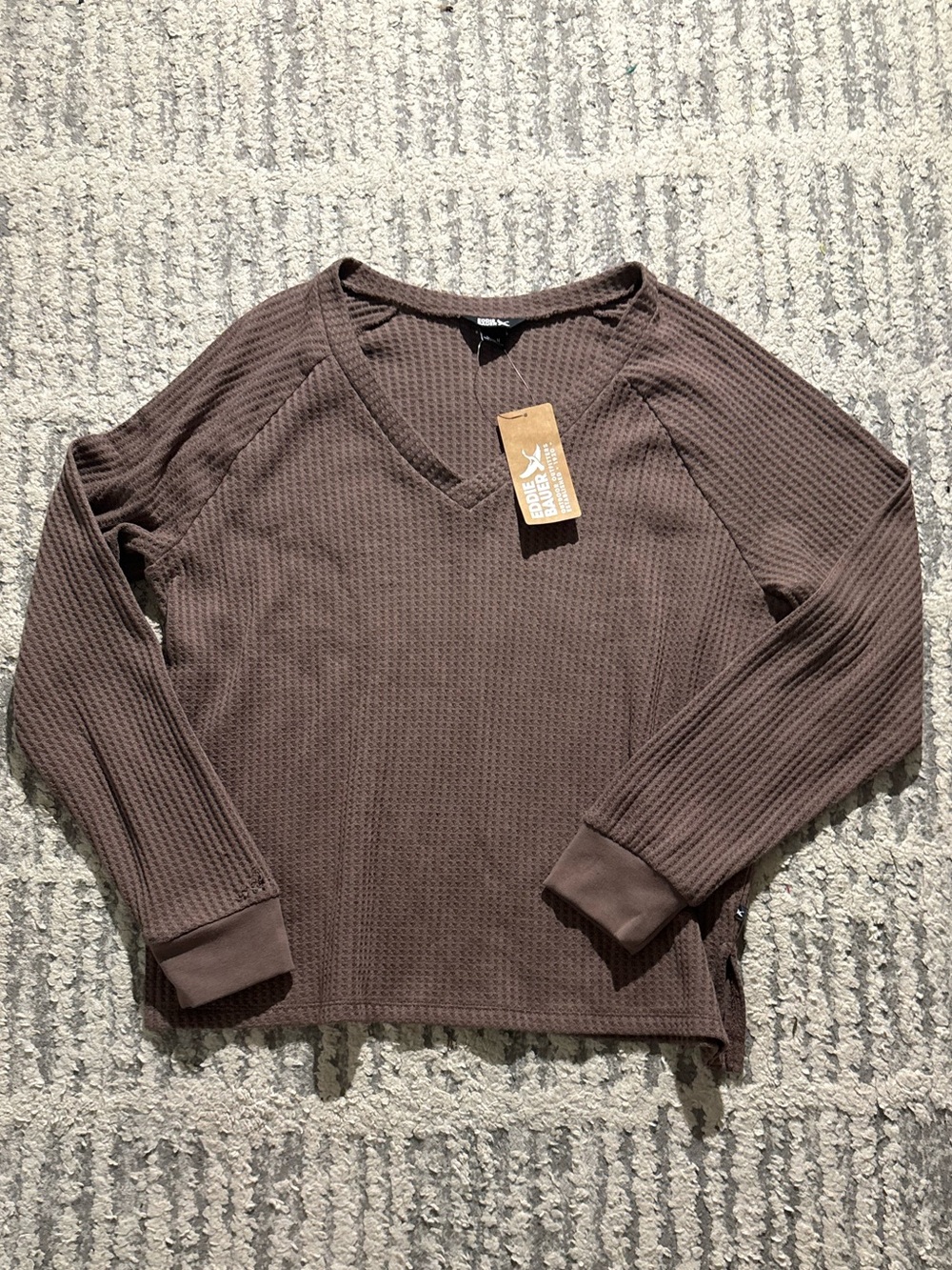 NWT Eddie Bauer brown waffle knit vneck hilltop thermal top size M